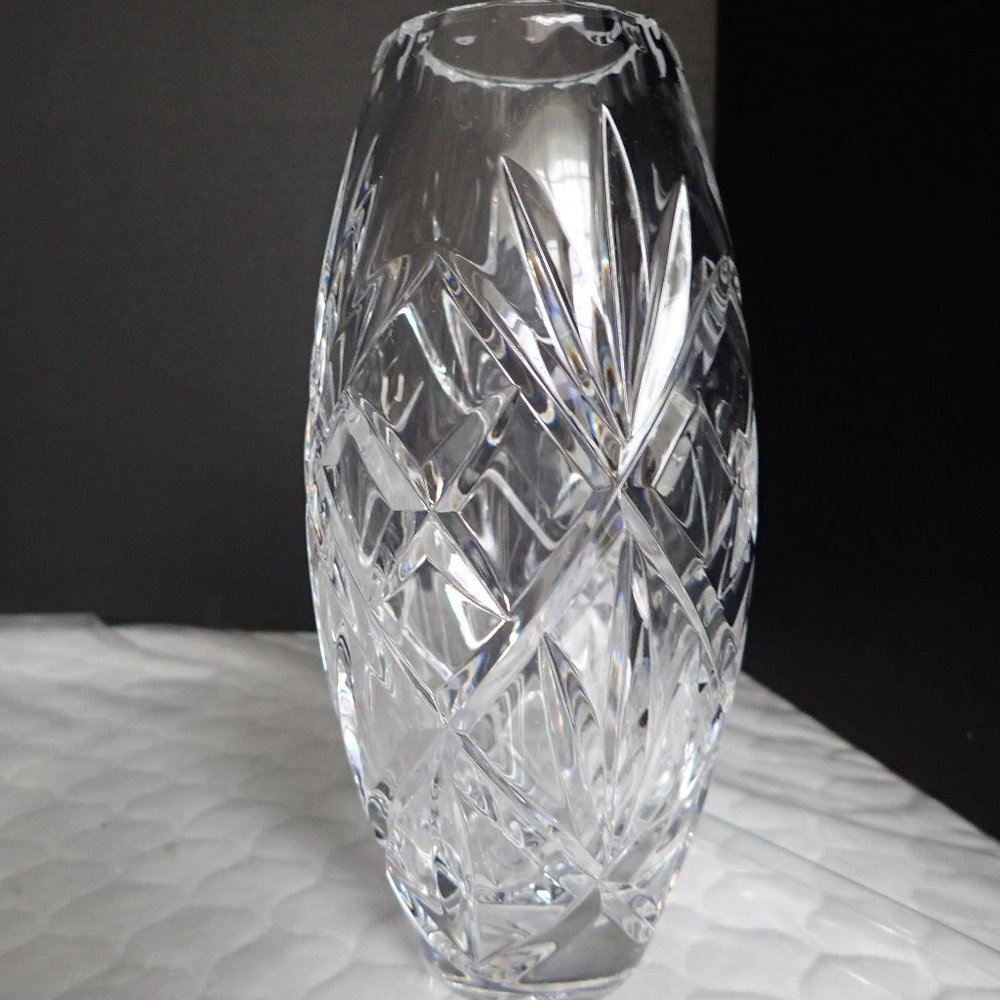 American Brilliant Cut Glass 6" Dimple Rim Vase